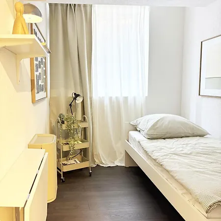Apartamento Zentrales Modernes 1-zimmer-apartment In Nahe Hockenheimring Mit Wlan, Arbeitsplatz & Kitchenette