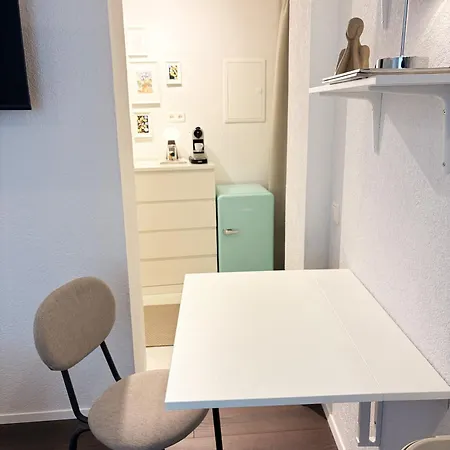 Zentrales Modernes 1-zimmer-apartment In Nahe Hockenheimring Mit Wlan, Arbeitsplatz & Kitchenette Apartamento *