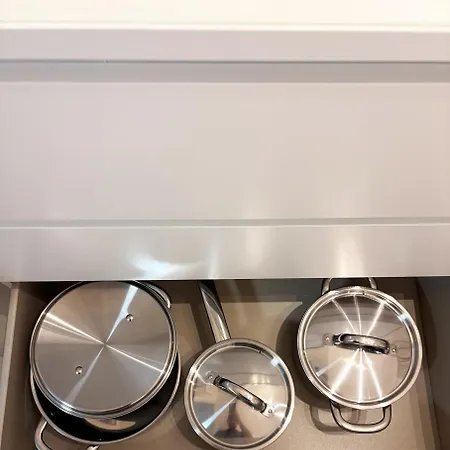 Apartamento Zentrales Modernes 1-zimmer-apartment In Nahe Hockenheimring Mit Wlan, Arbeitsplatz & Kitchenette Hockenheim